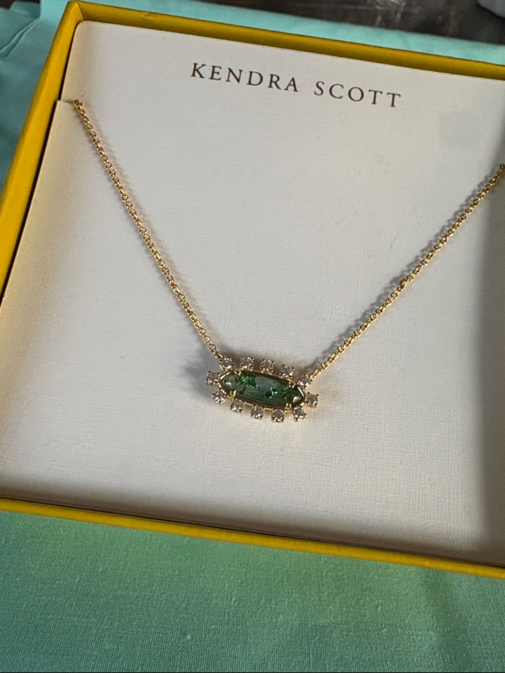Kendra Scott Necklace New in Box Gold and Green Kyocera/CZ stones